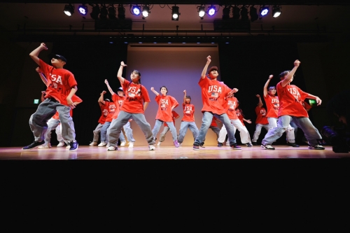 PROPS DANCE STUDIO